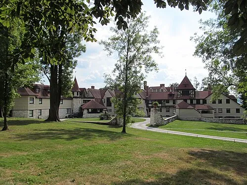 Lenox Village Historic District