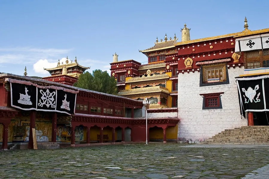 Litang Monastery