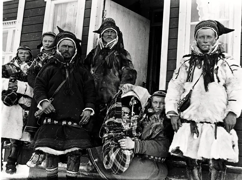 Local Sami Handicraft Shops