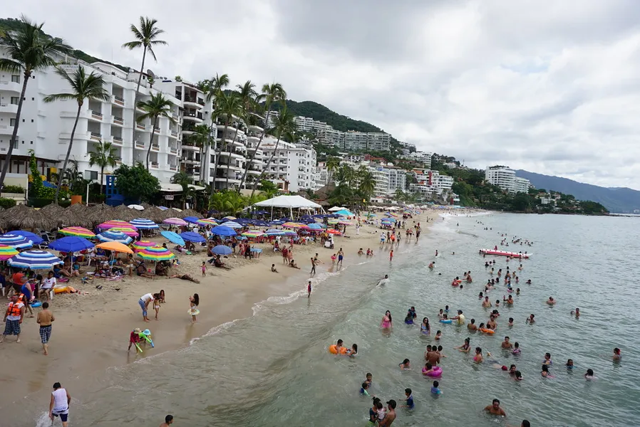 Los Muertos Beach