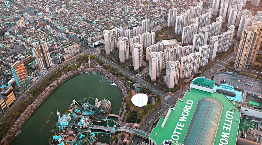 Lotte World