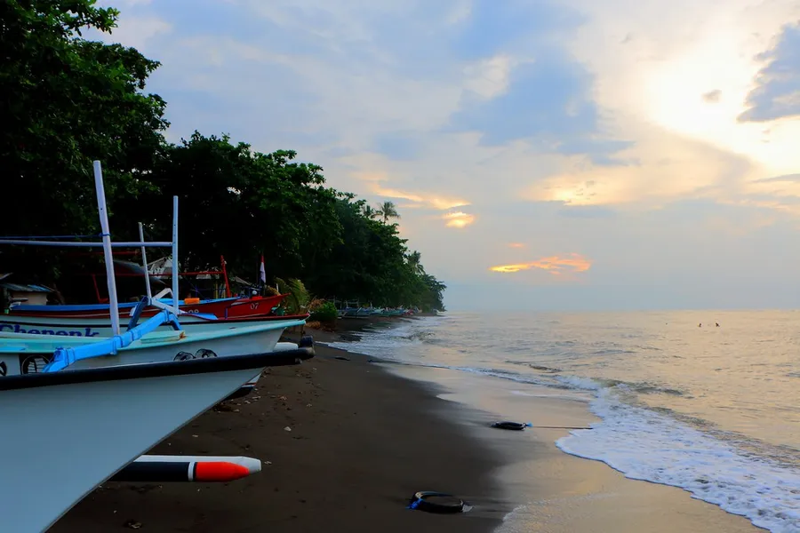 Lovina Beach