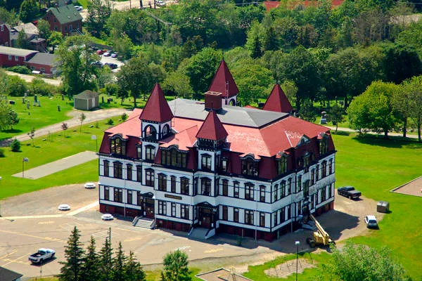 Lunenburg Academy