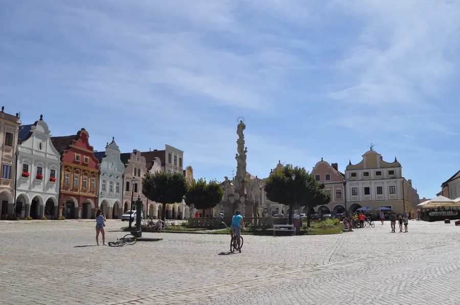 Městská věž