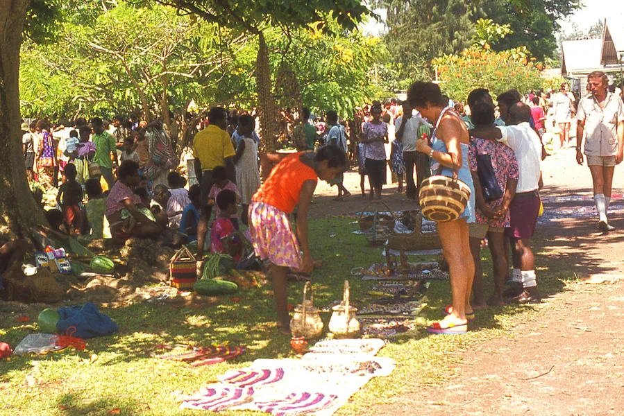 Madang Craft Market