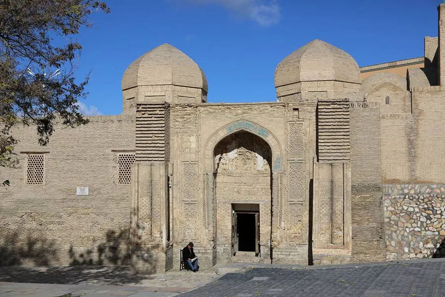 Magoki Attori Mosque