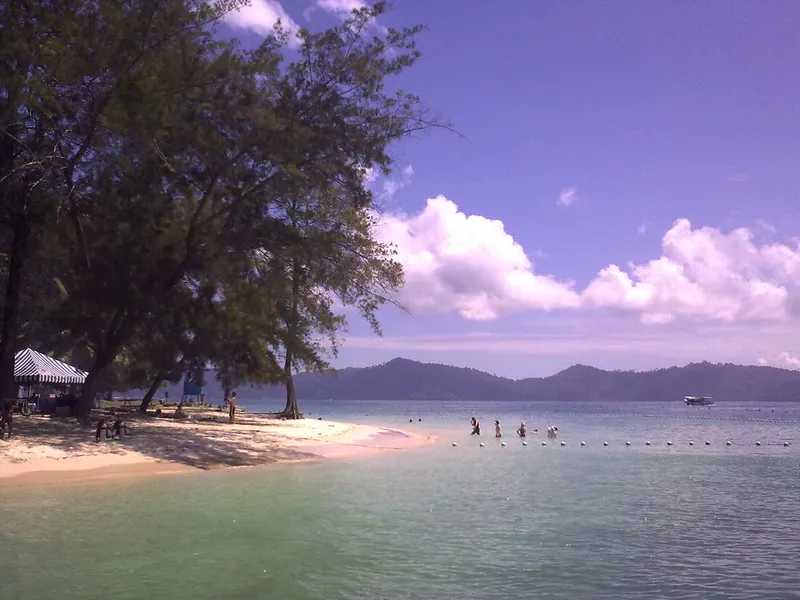 Mamutik Island