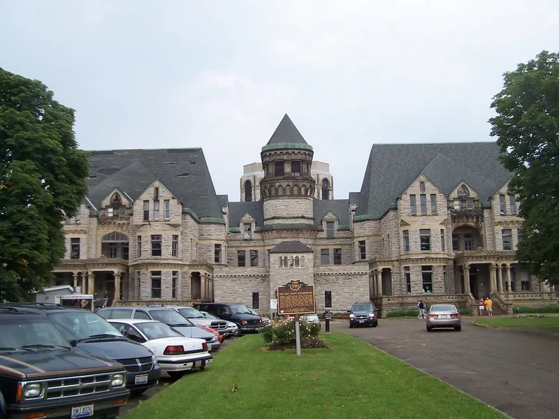 Mansfield Memorial Museum