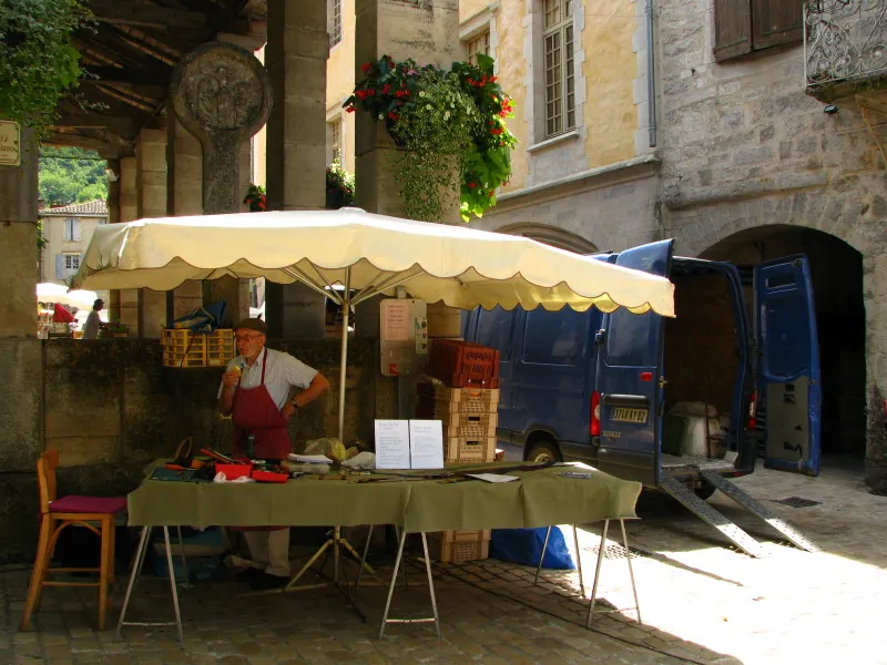 Marché de Saint-Antonin-Noble-Val