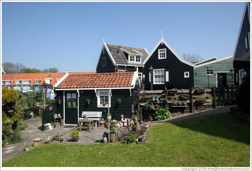 Marken