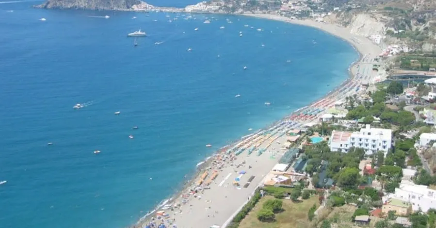 Maronti Beach