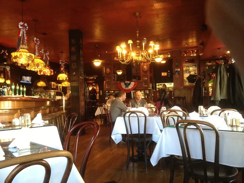 Martin's Tavern