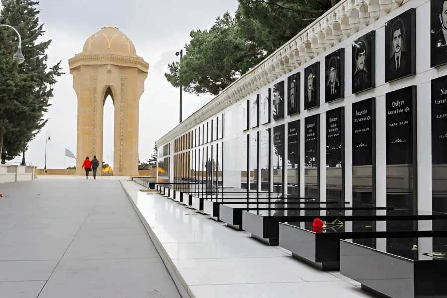 Martyrs' Lane (Shehidler Khiyabani)