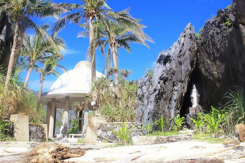 Matinloc Shrine (Helicopter Island)