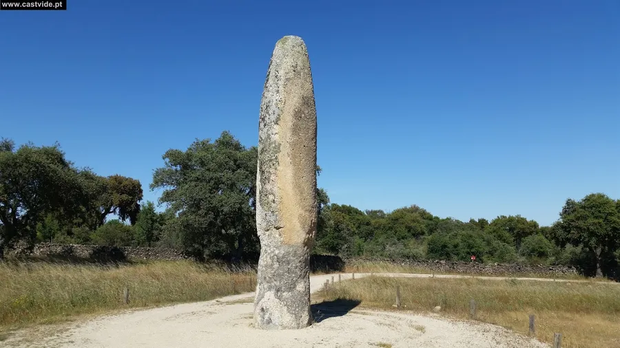 Menir da Meada