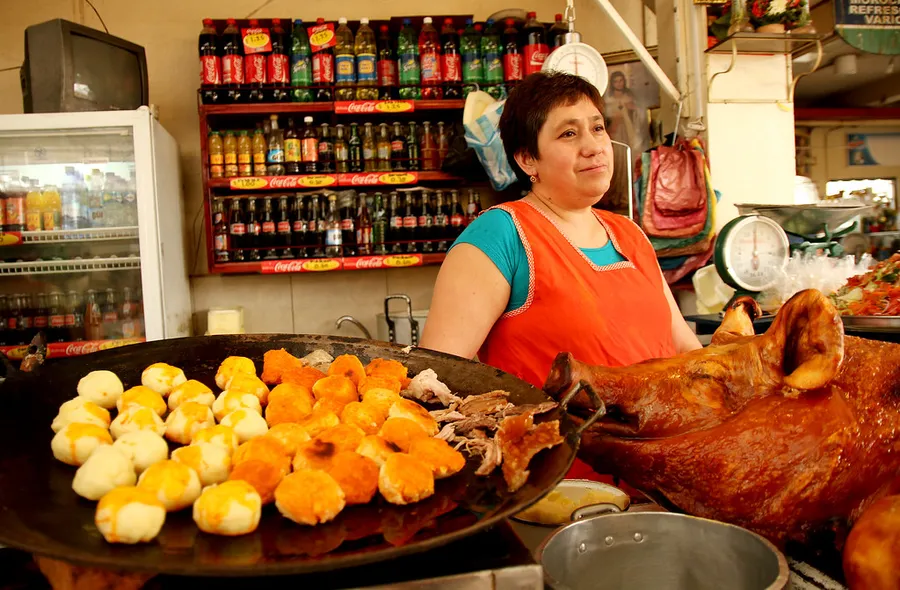 Mercado 10 de Agosto