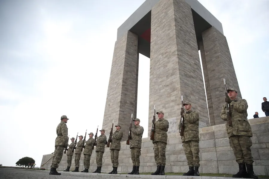 Metristepe Victory Monument