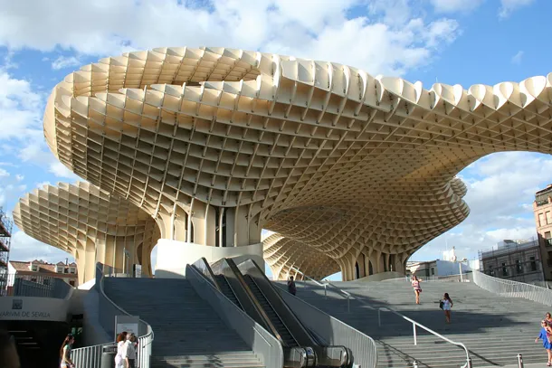 Metropol Shopping Center