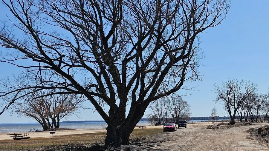 Mich-e-ke-wis Park