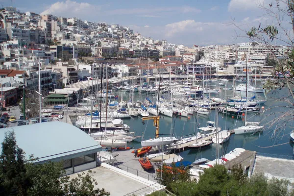 Mikrolimano Marina