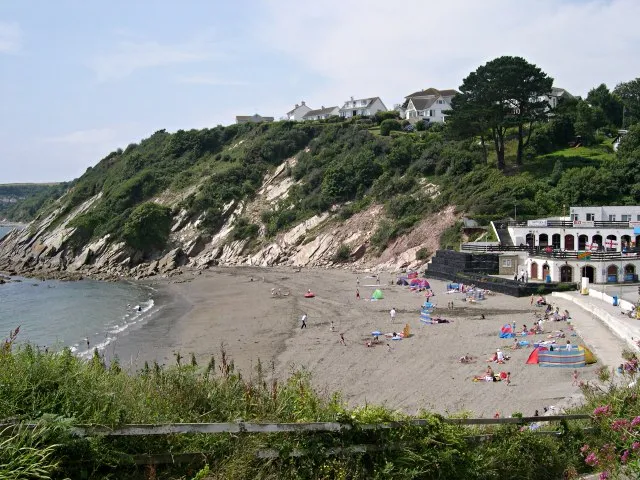 Millendreath Beach