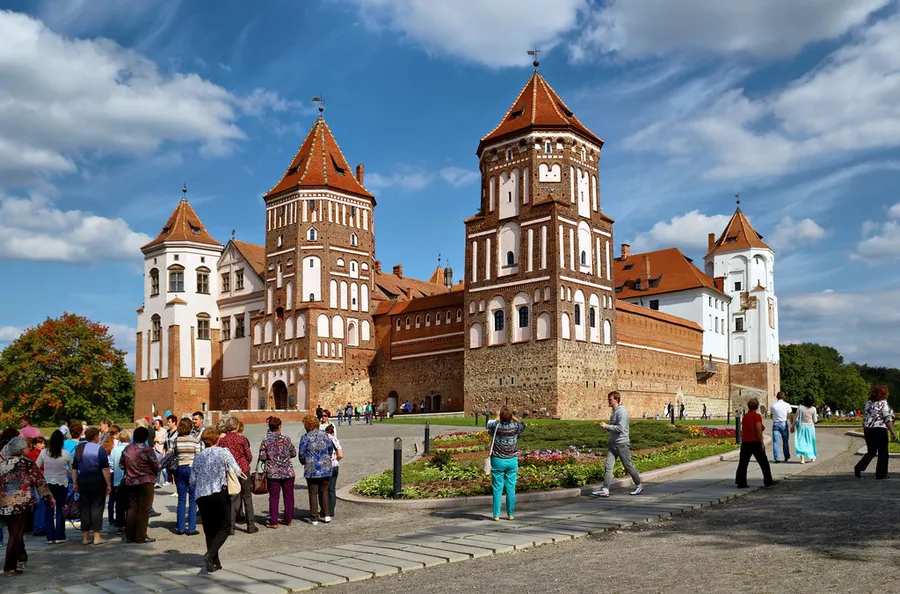 Mir Market Square