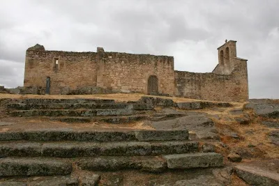 Miradouro de Castelo Mendo (Viewpoint)
