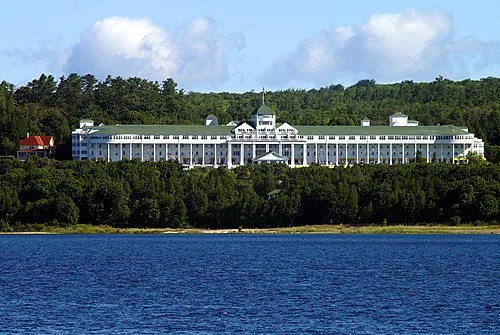 Mission Point Resort