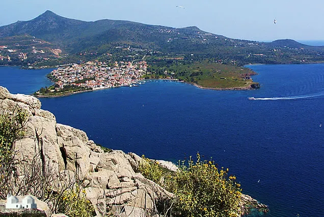 Moni Island