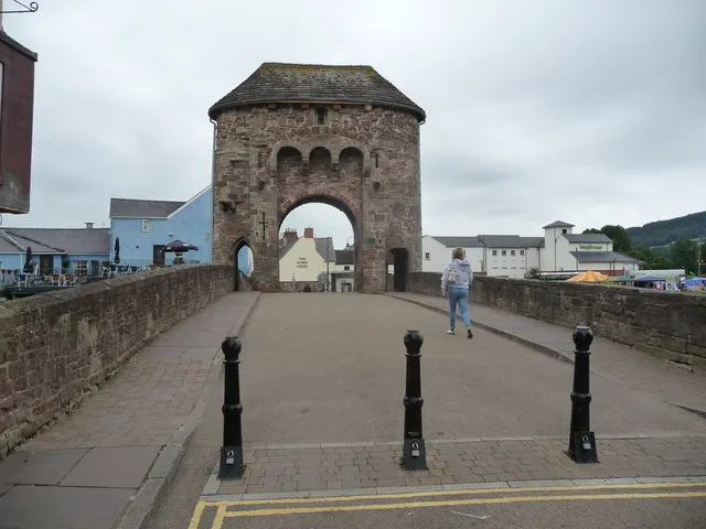 Monnow Bridge