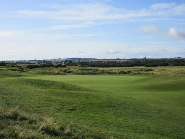 Montrose Golf Links