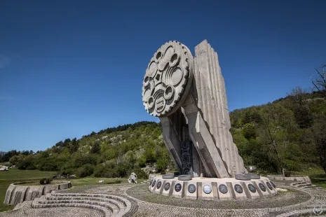 Monument to Fallen Soldiers