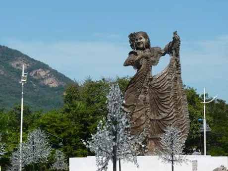 Monumento La Pilonera Mayor