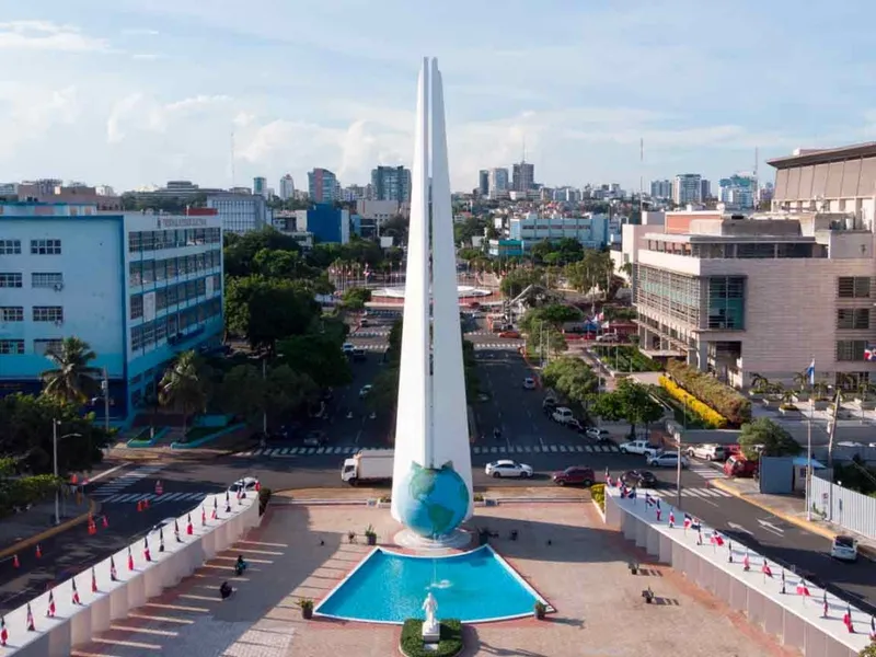 Monumento a los Héroes de Constanza, Maimón y Estero Hondo