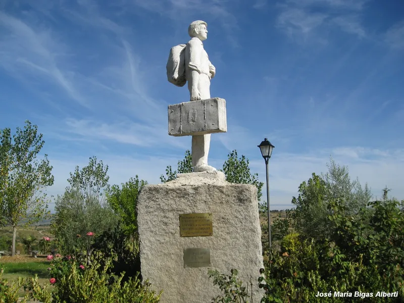 Monumento al Emigrante