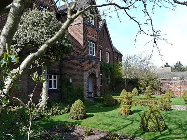 Moseley Old Hall