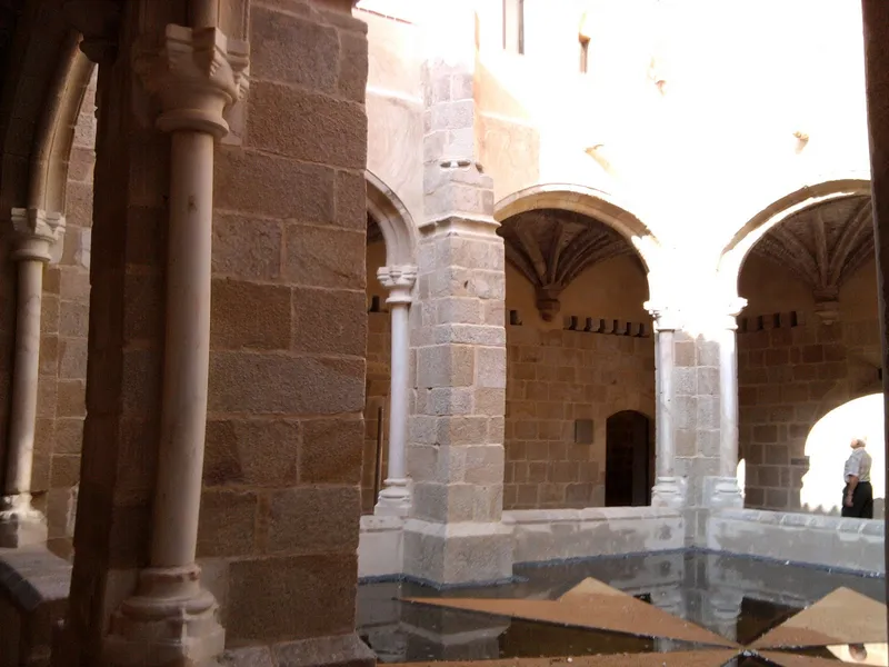 Mosteiro de Santa Maria de Flor da Rosa