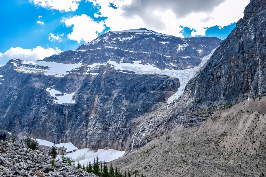 Mount Edith Cavell