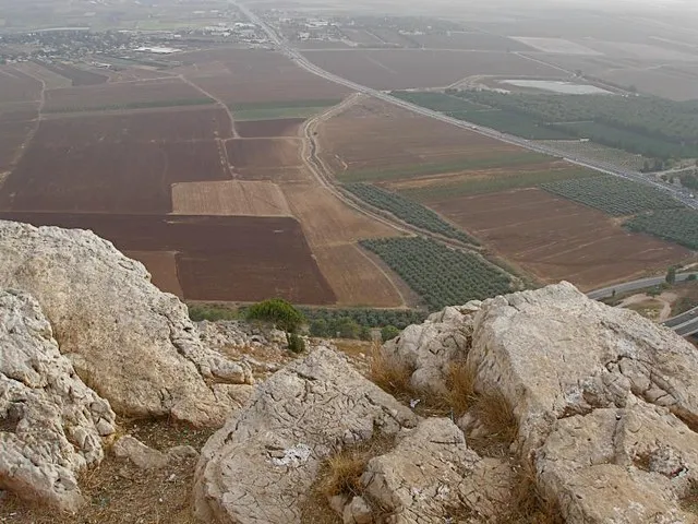 Mount Precipice
