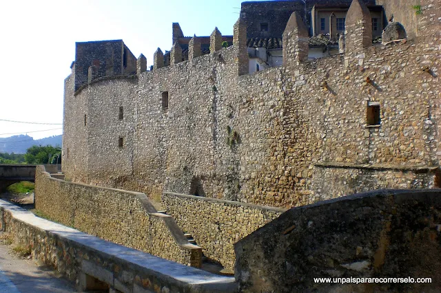 Muralles de Sant Mateu