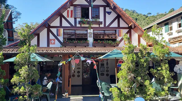 Mury Gastronomic Center