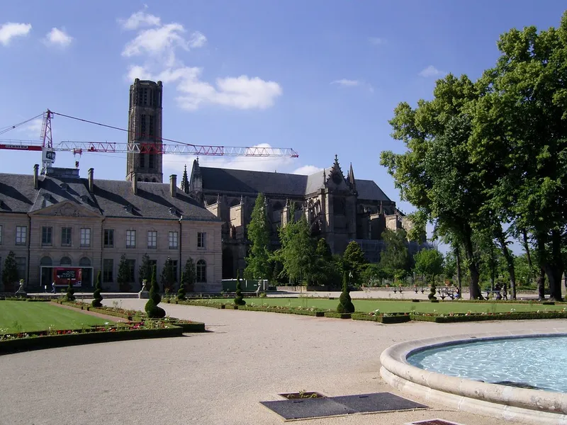 Musée National Adrien Dubouché