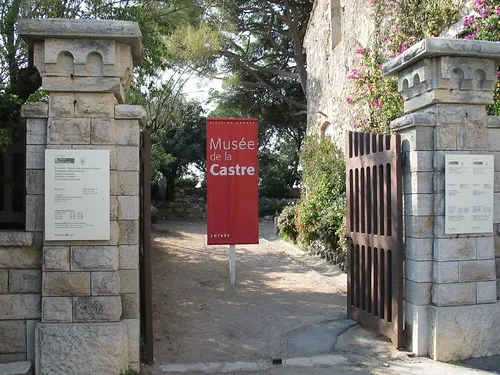 Musée de la Castre