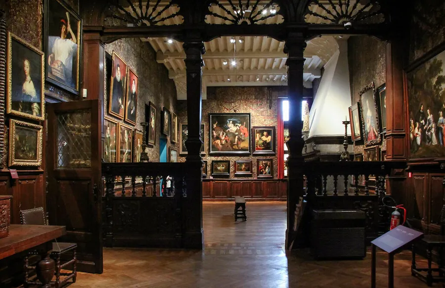 Museum Mayer van den Bergh