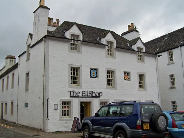 NTS Ell House