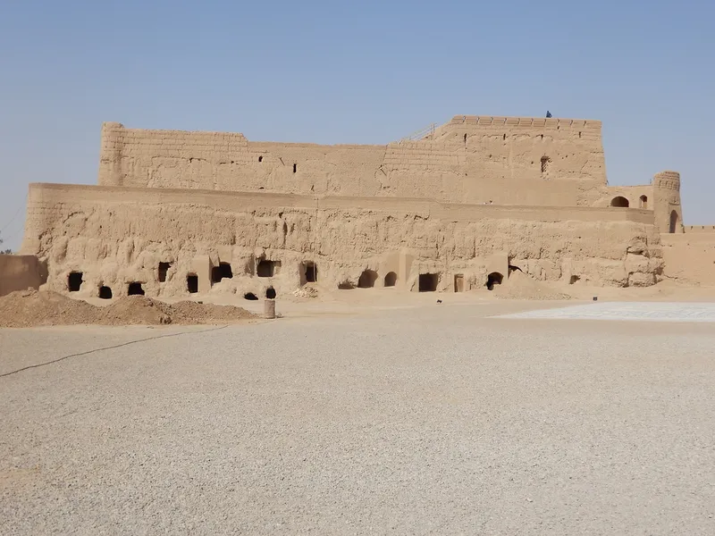Narin Qaleh (Narin Castle)
