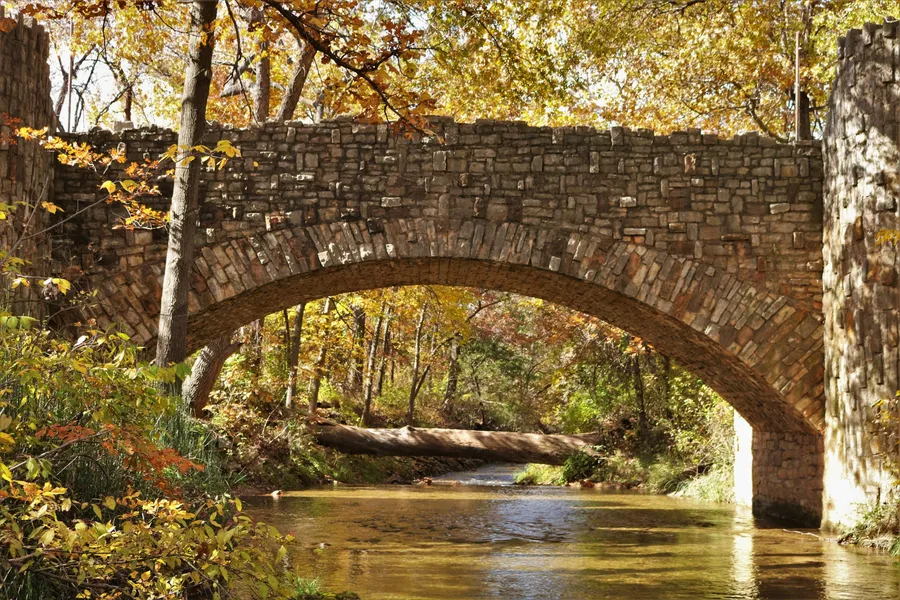 Natural Stone Bridge and Caves Park
