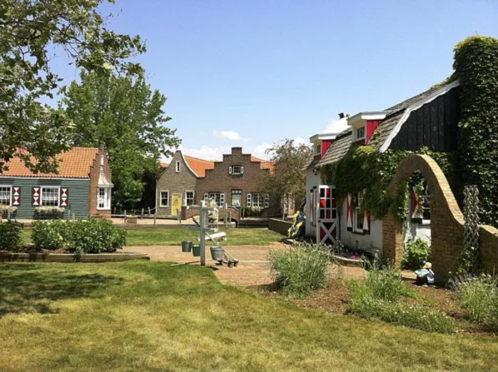 Nelis' Dutch Village