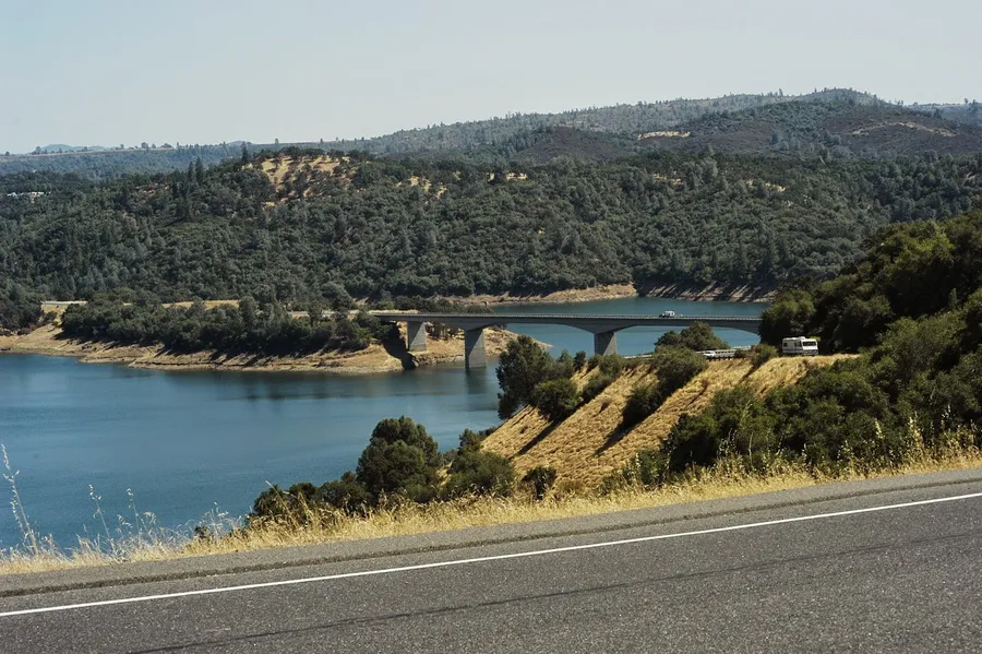 New Melones Lake