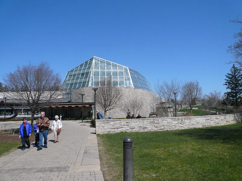 Niagara Parks Botanical Gardens & Butterfly Conservatory